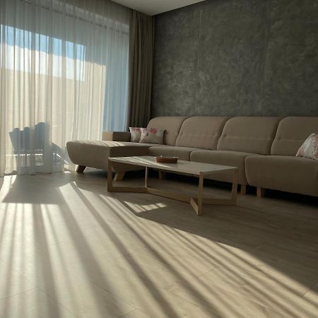 Greenbay Apartment With Free Parking Trenčín 외부 사진