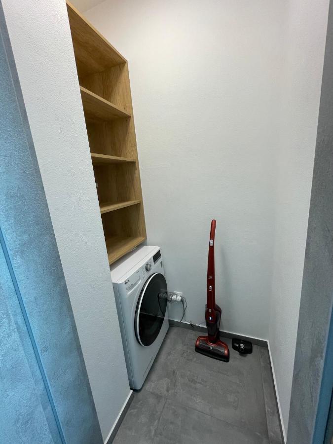 Greenbay Apartment With Free Parking Trenčín 외부 사진